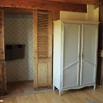 Les Tourettes 度假居 Nauviale