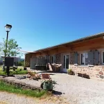 Les Tourettes 度假居 Nauviale